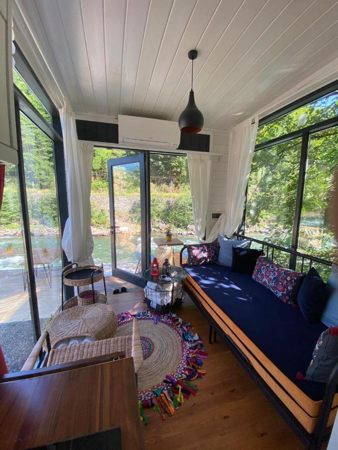 Отель Vagona Tiny House Ризе Экстерьер фото